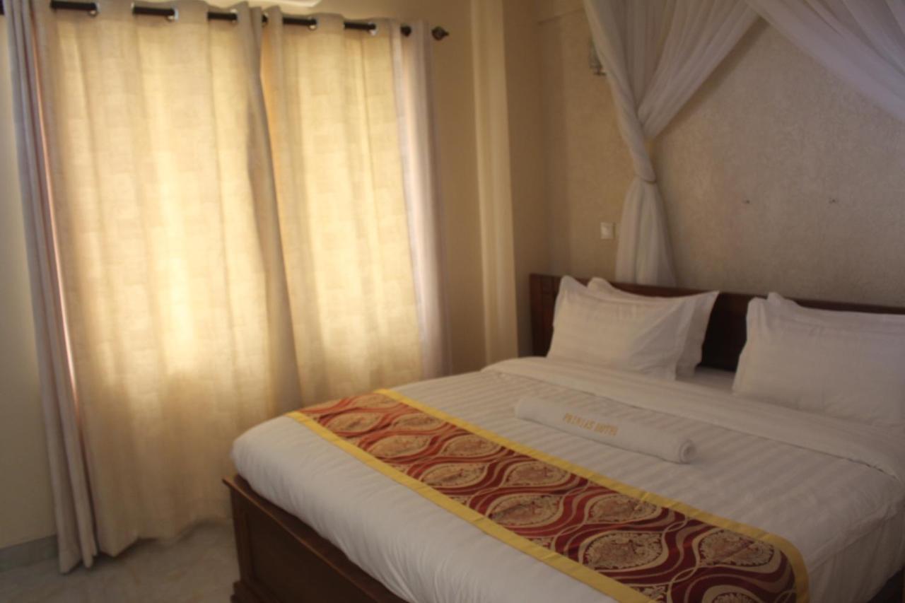 Prinias Hotel Kisumu Exterior photo