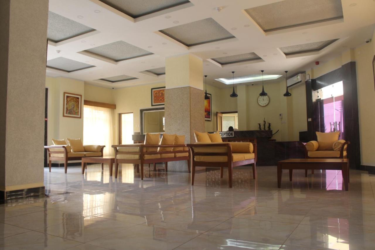 Prinias Hotel Kisumu Exterior photo