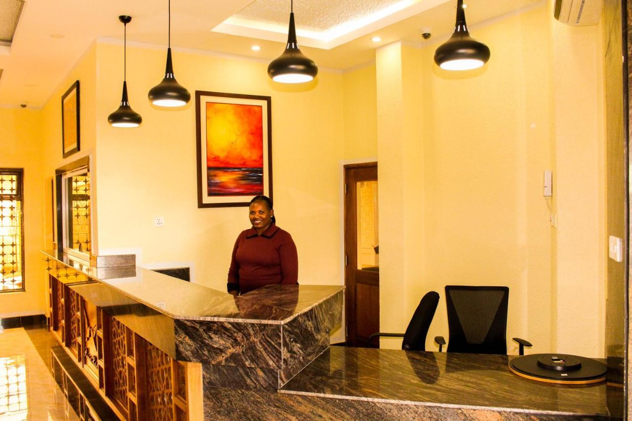 Prinias Hotel Kisumu Exterior photo