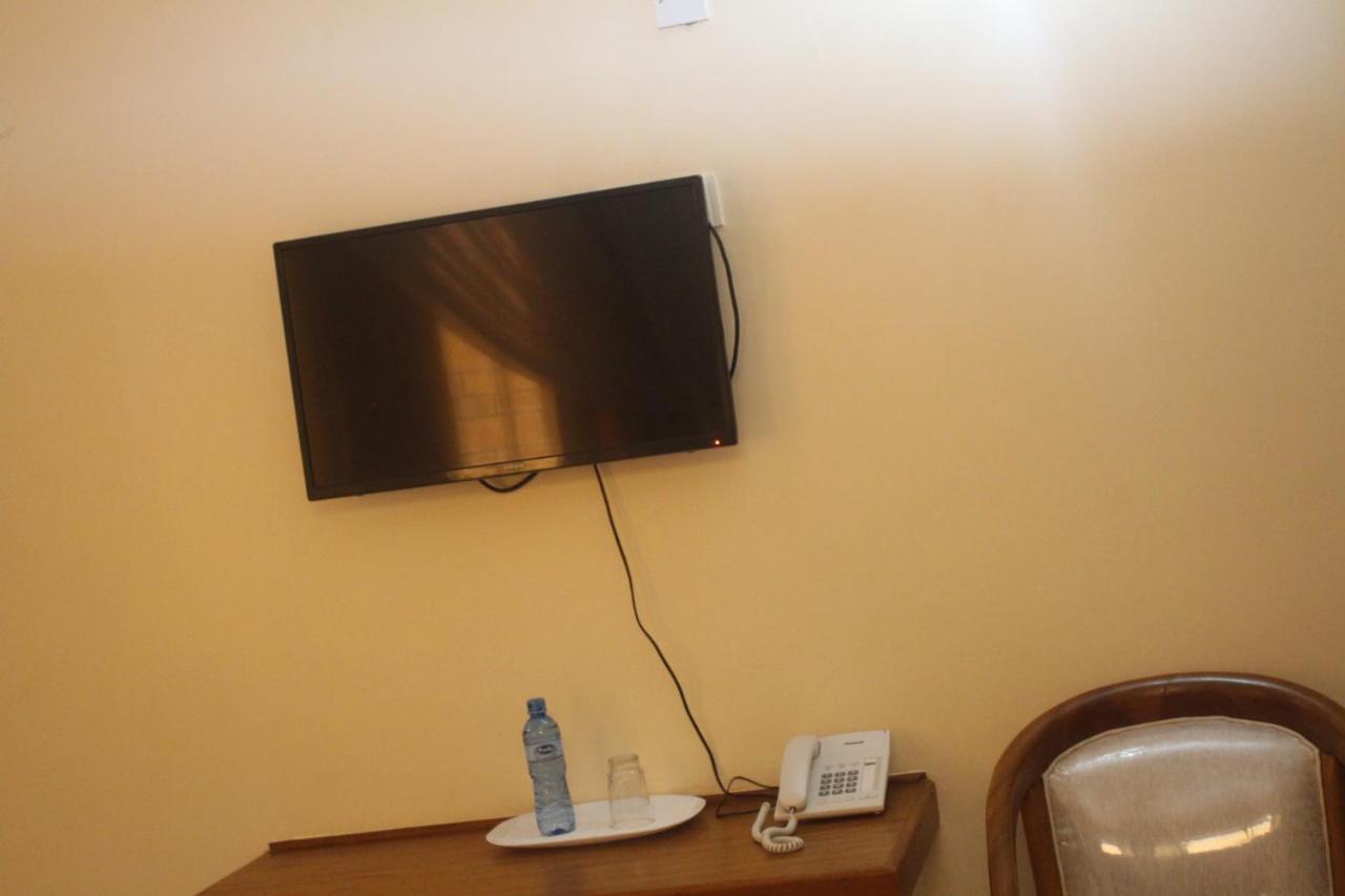 Prinias Hotel Kisumu Exterior photo