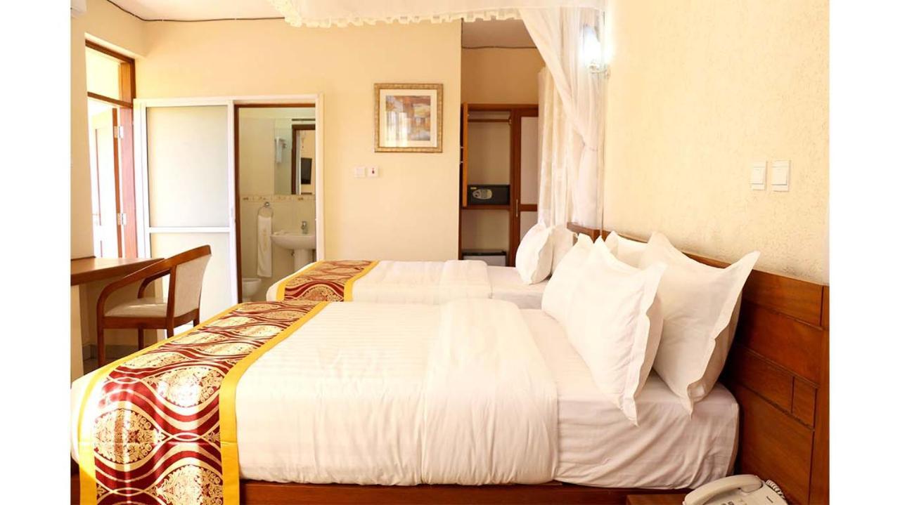 Prinias Hotel Kisumu Exterior photo